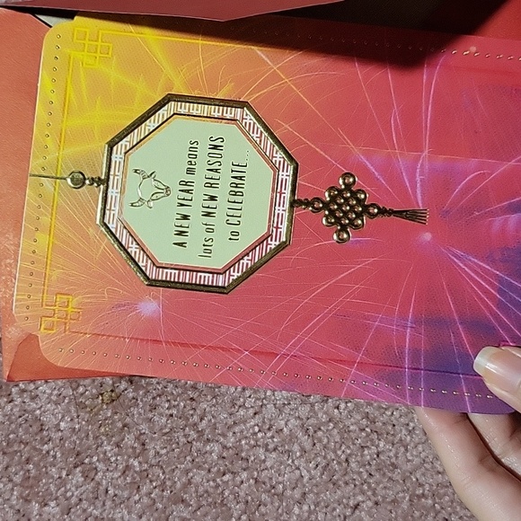 2 Hallmark Cards - Picture 2 of 5